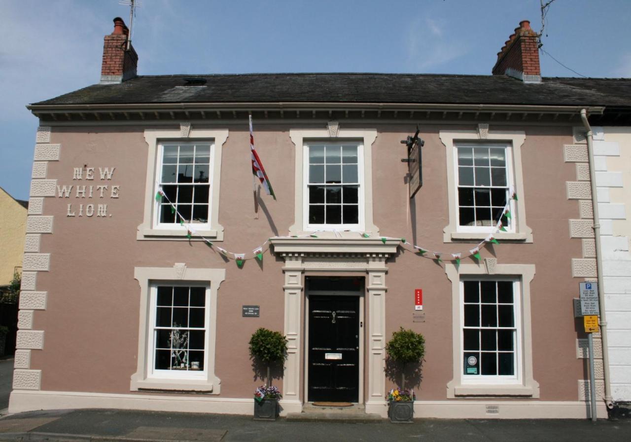 Hotel The New White Lion Llandovery Exterior foto